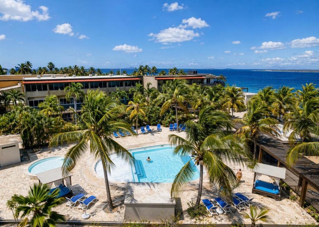 Eden Beach Resort, a family-friendly stay in Bonaire