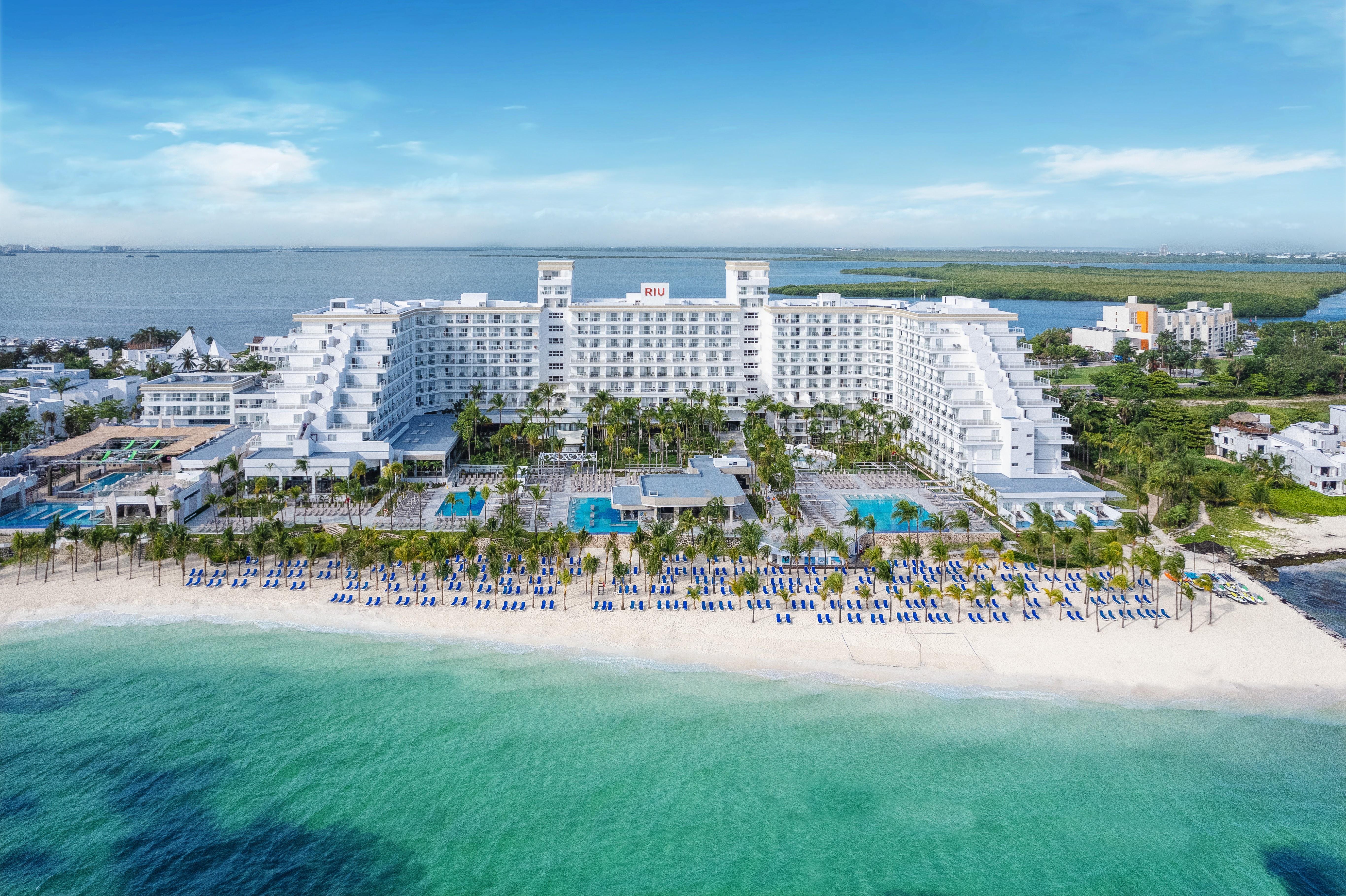 Hotel Riu Caribe, a family-friendly stay in Cancun