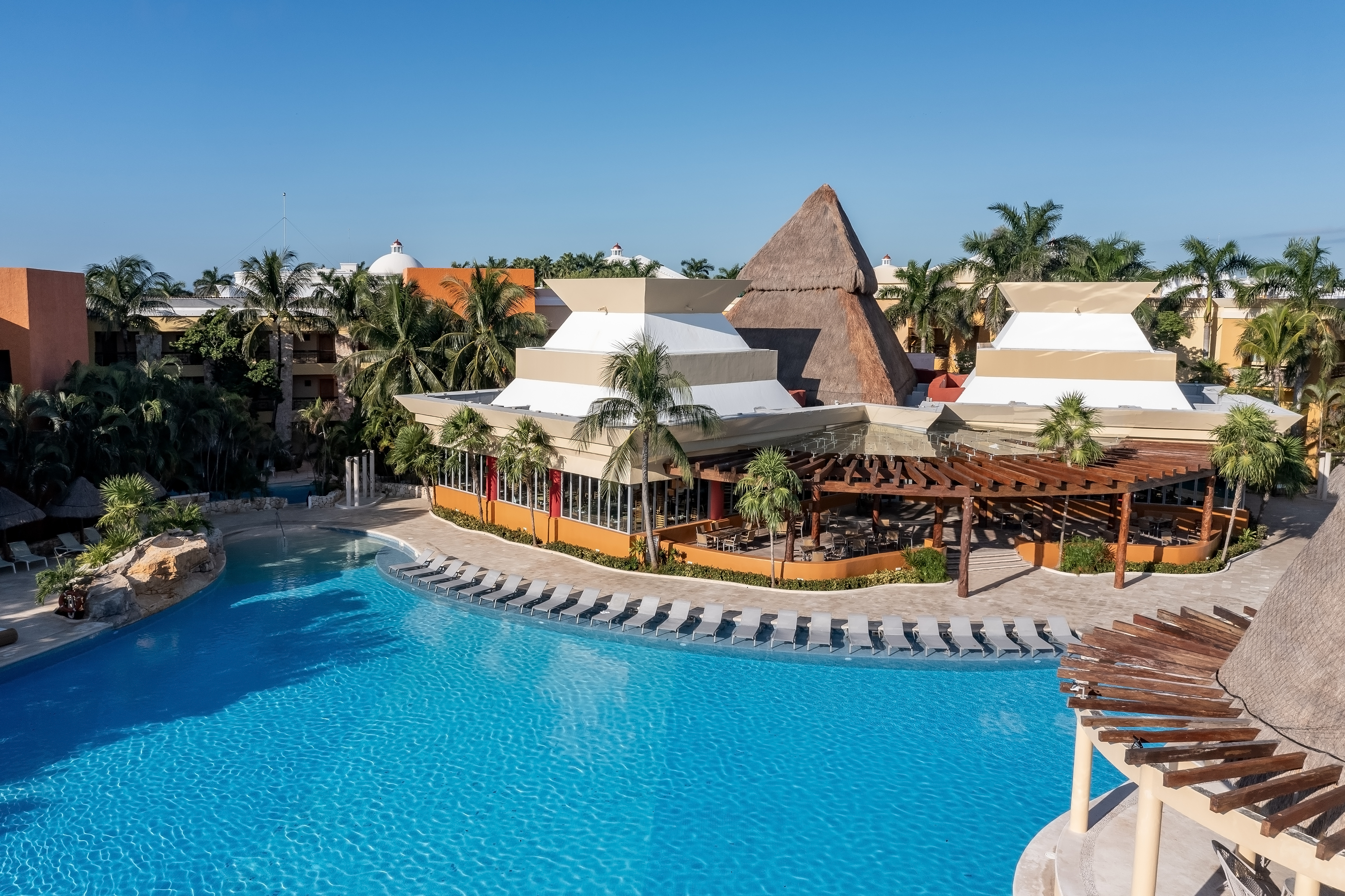 Iberostar Selection Paraiso Lindo, a family-friendly stay in Riviera Maya