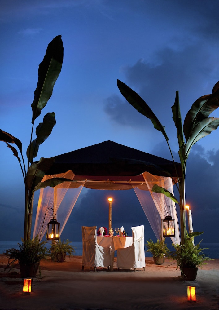 Jade Mountain Resort, a family-friendly stay in St Lucia
