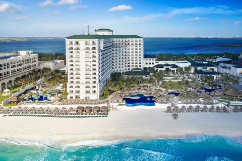 JW Marriott Cancun Resort & Spa, a family-friendly stay in Cancun