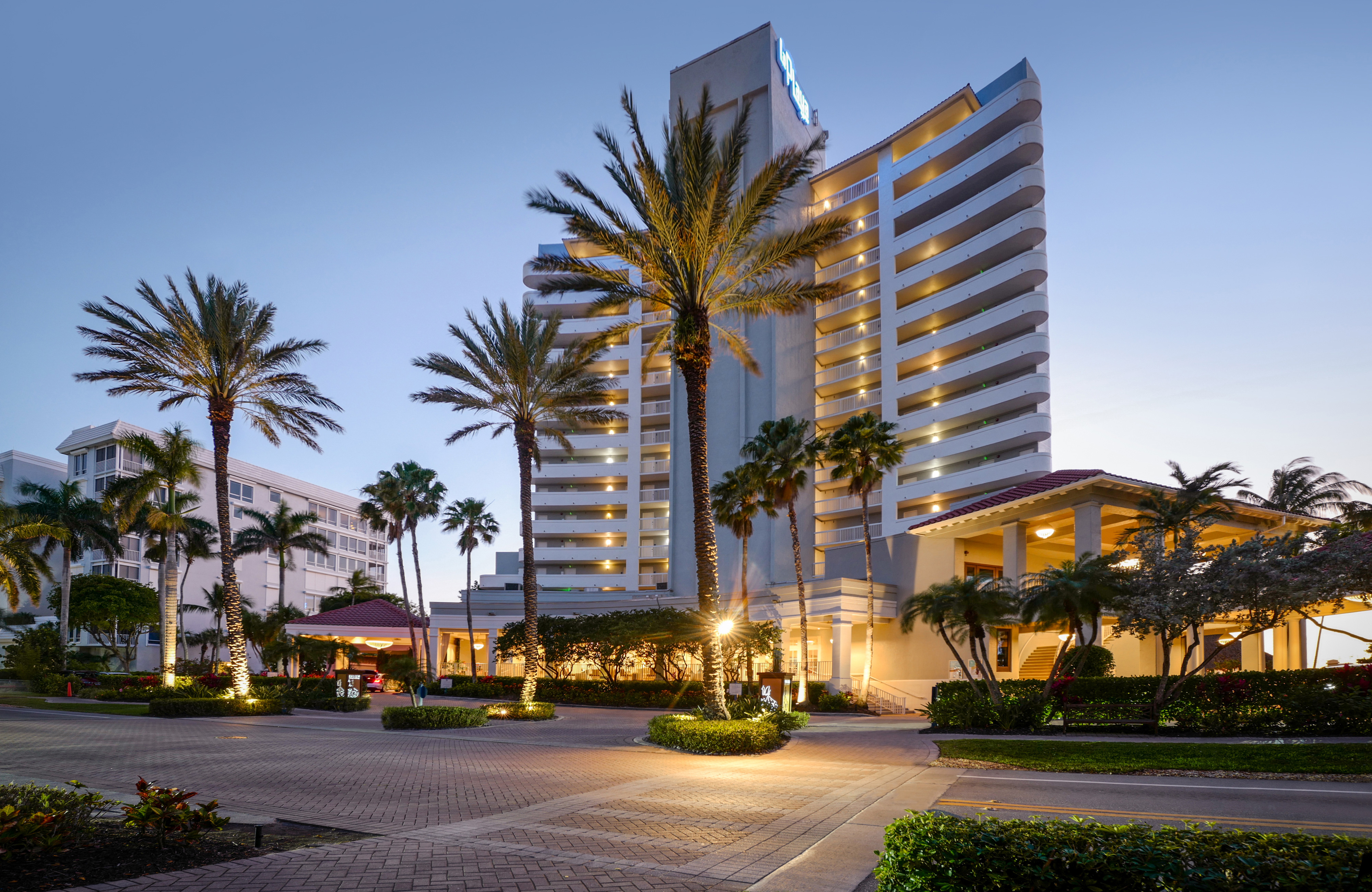 LaPlaya Beach & Golf Resort, a family-friendly stay in Naples
