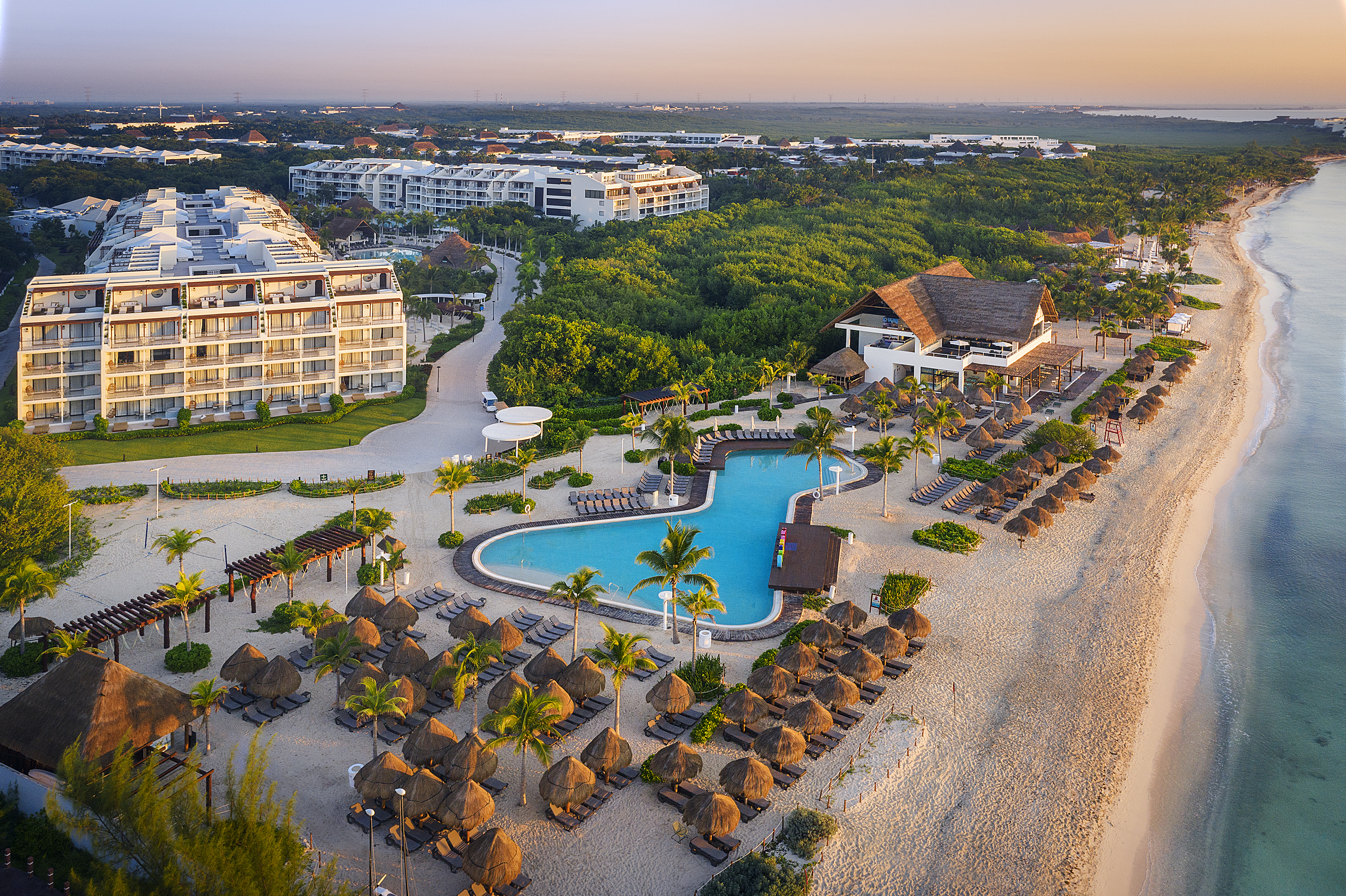 Ocean Riviera Paradise All Inclusive, a family-friendly stay in Riviera Maya