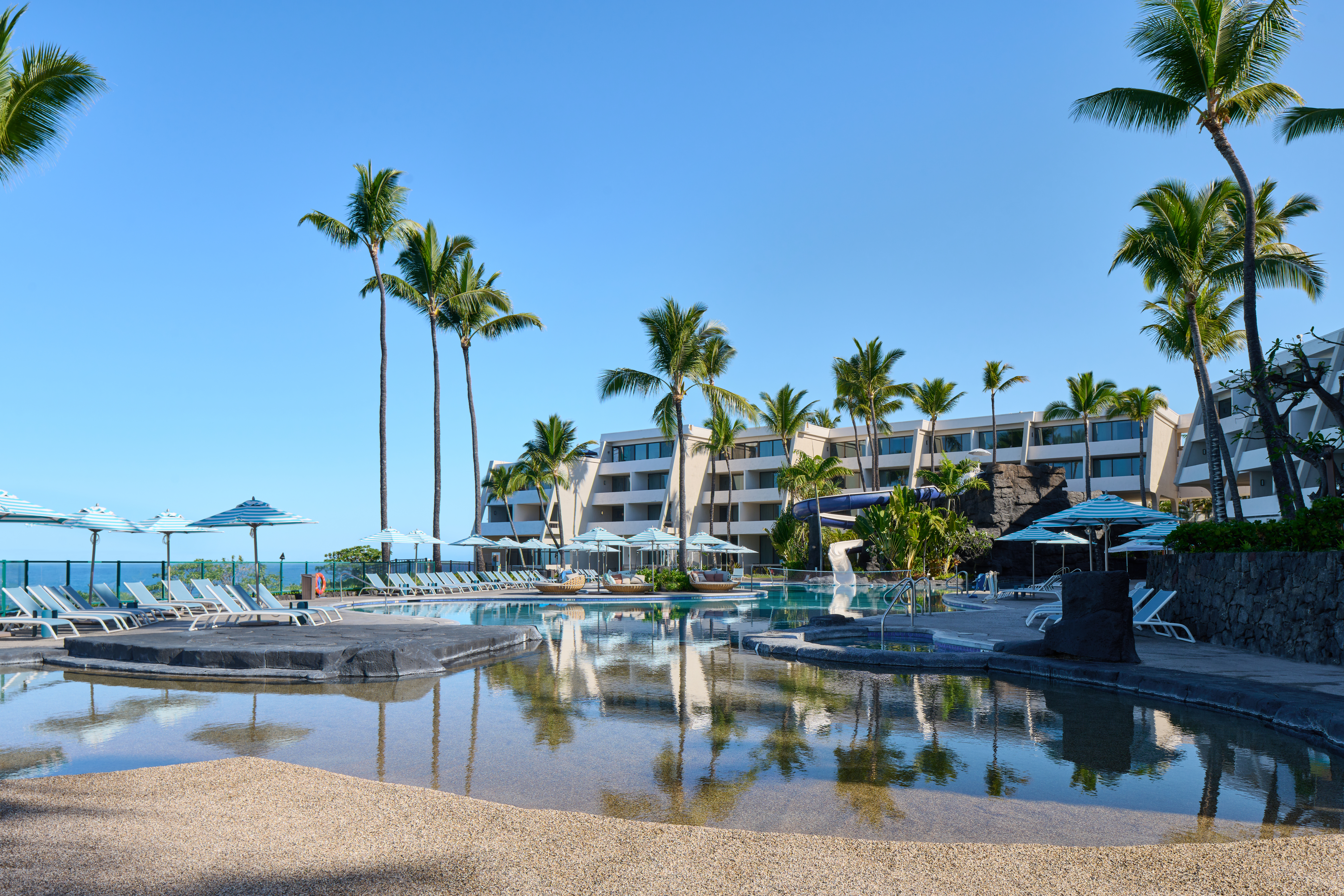OUTRIGGER Kona Resort & Spa, a family-friendly stay in Big Island