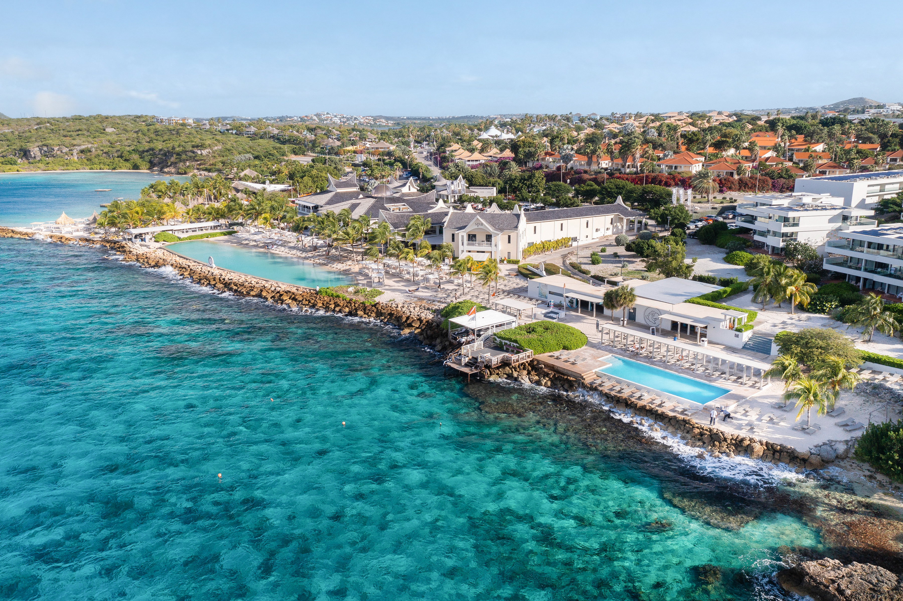 Papagayo Beach Resort, a family-friendly stay in Curacao