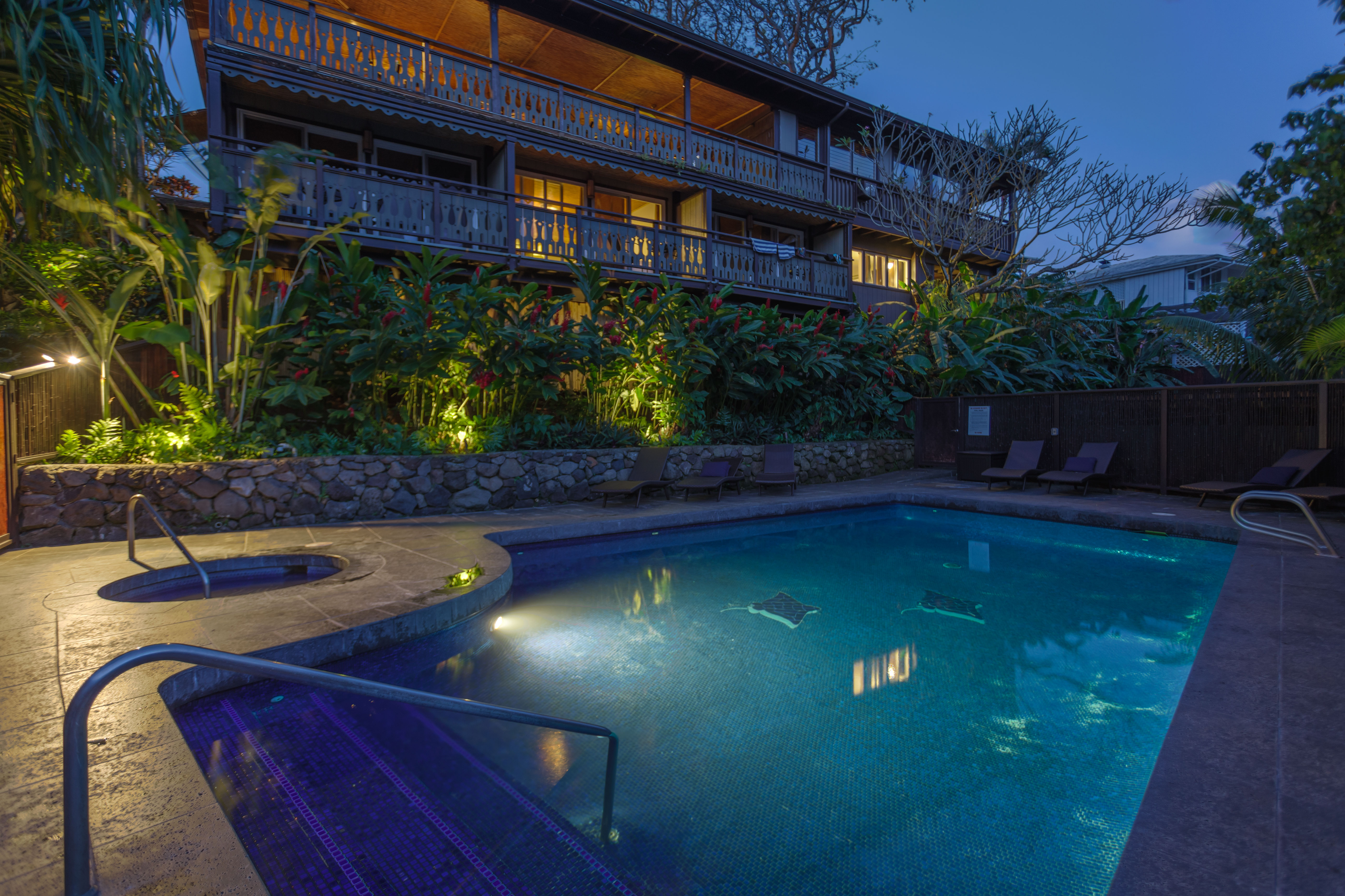 Paradise Bay Resort, a family-friendly stay in Oahu