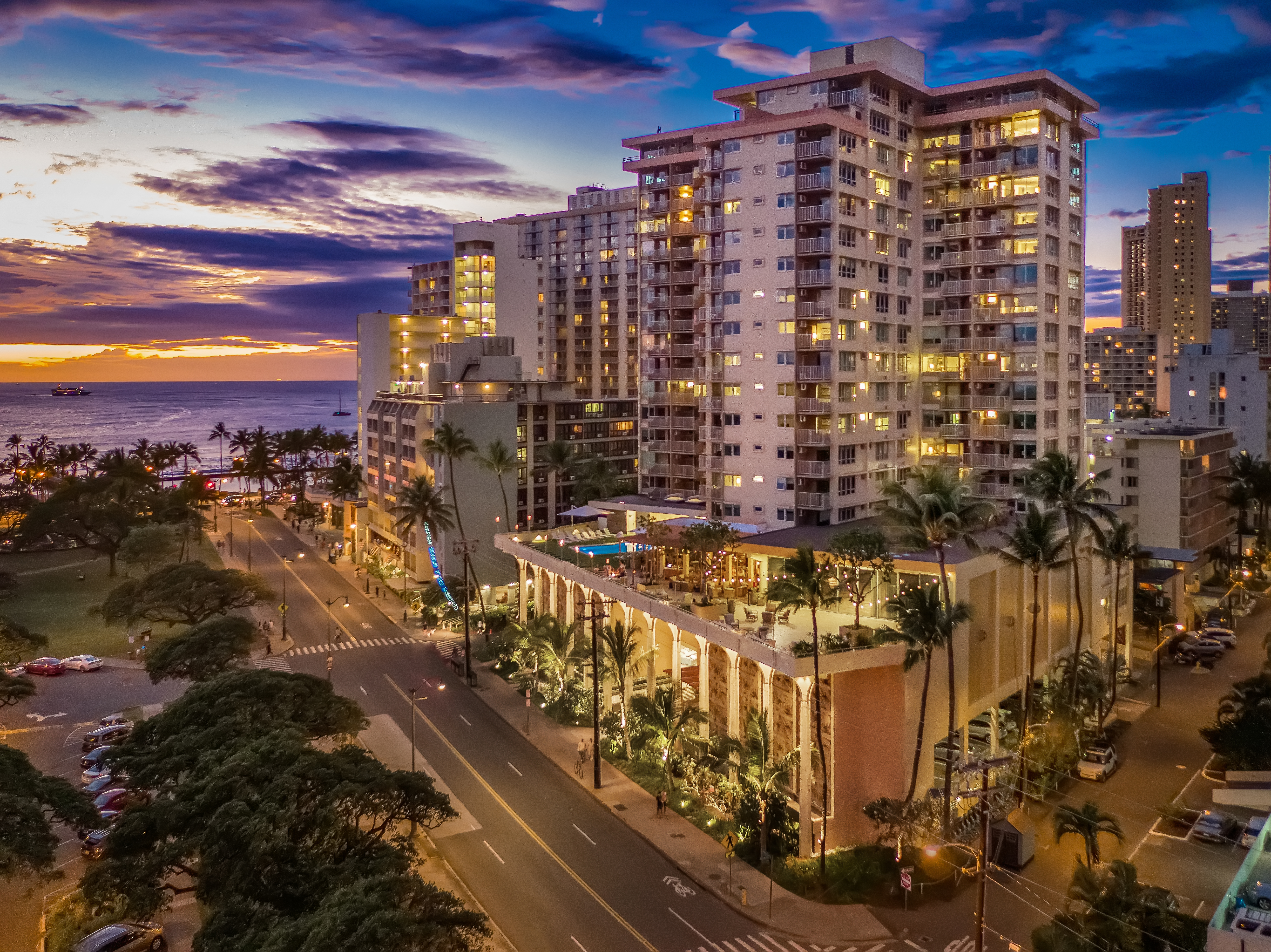 Queen Kapiolani Hotel, a family-friendly stay in Oahu