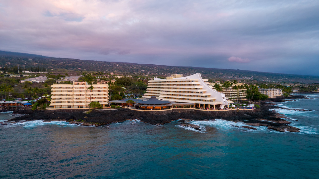 Royal Kona Resort, a family-friendly stay in Big Island