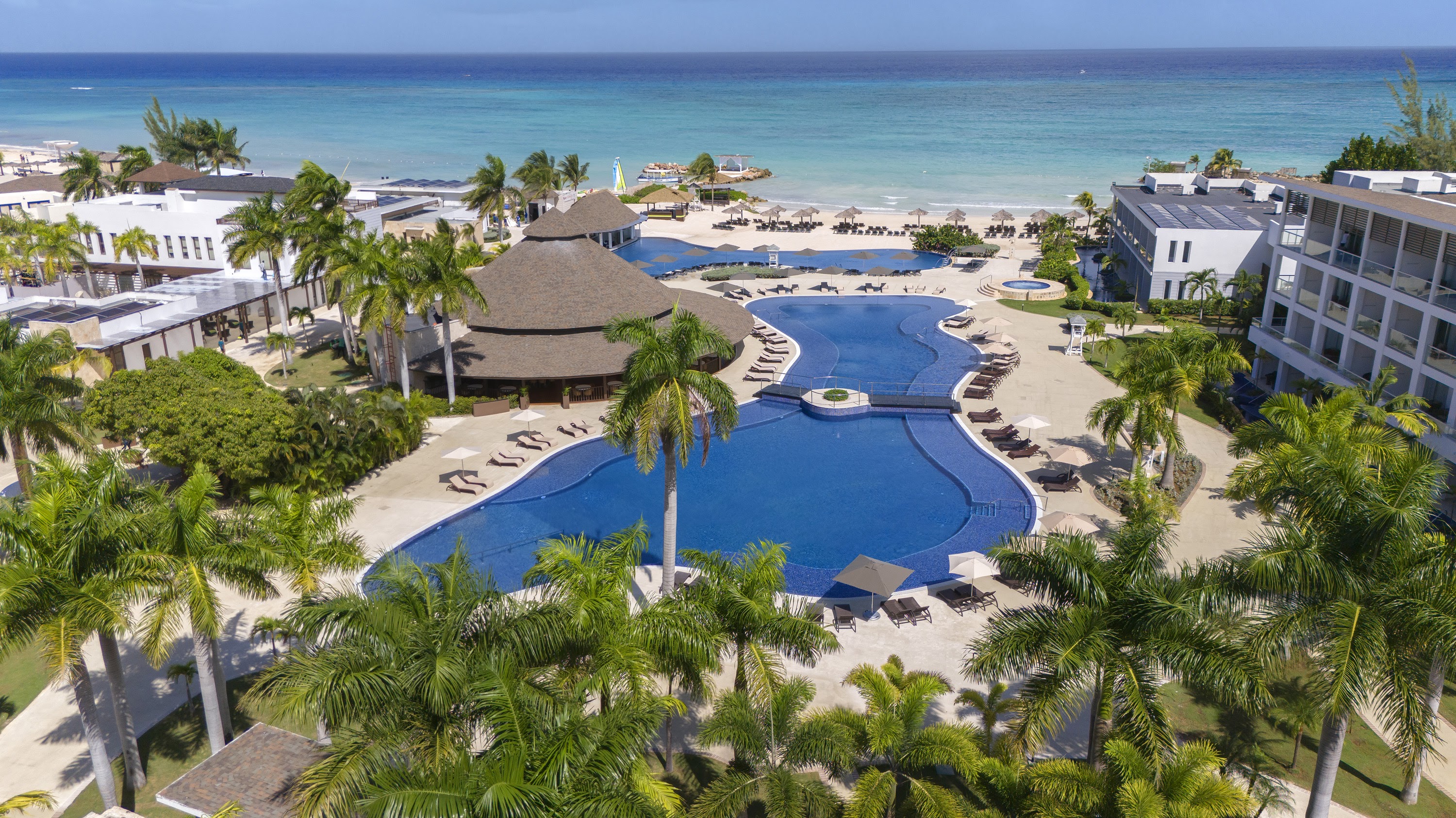 Royalton White Sands Montego Bay, a family-friendly stay in Jamaica