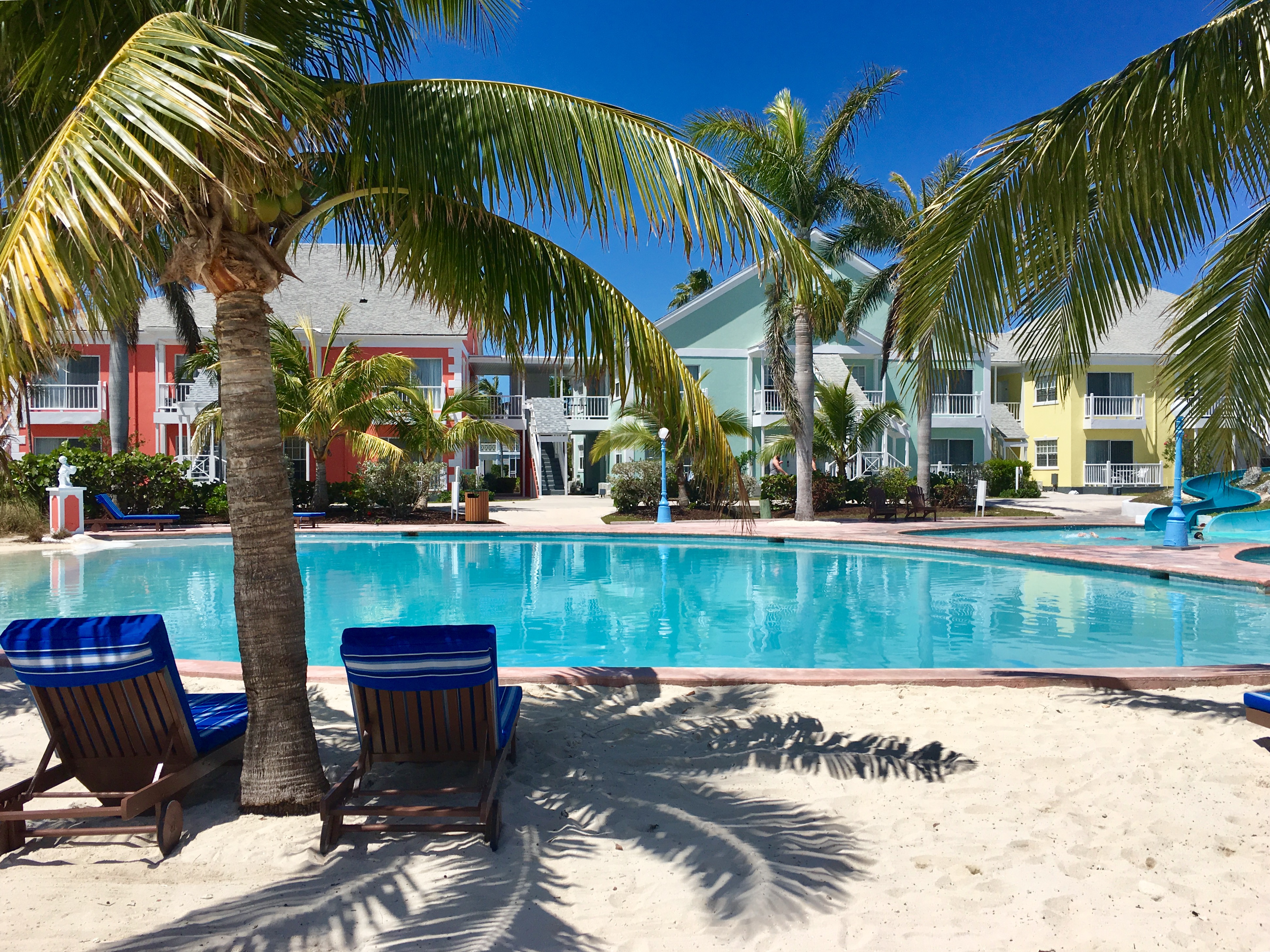 Sandyport Beach Resort, a family-friendly stay in Bahamas