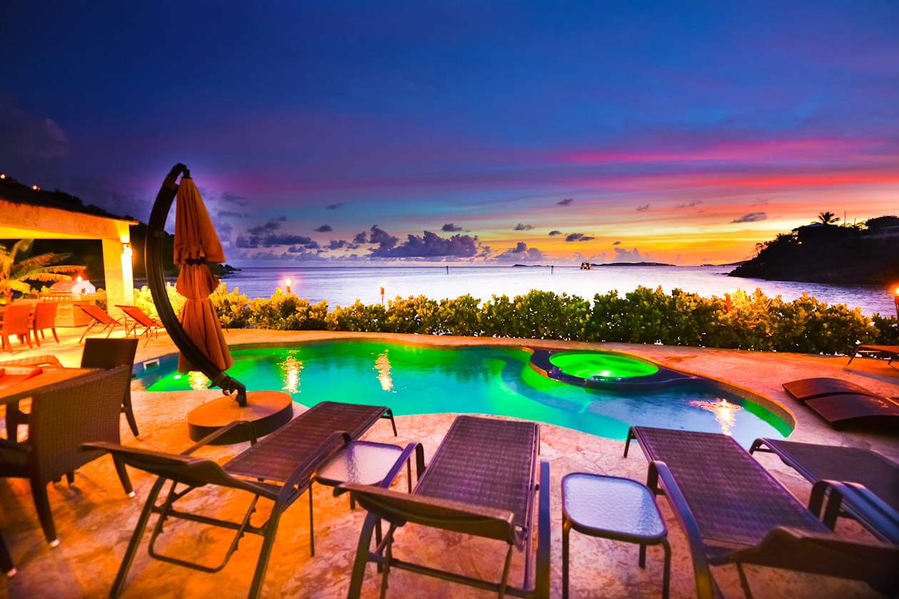 Sea Shore Allure, a family-friendly stay in St John