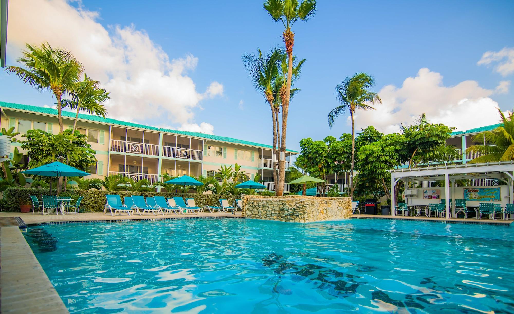Seven Mile Beach Resort & Club, a family-friendly stay in Cayman Islands